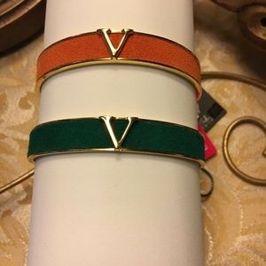 Vince Camuto Gold  V Bangle Bracelet Set Suede NWT